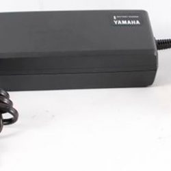 Yamaha intube akun laturi Model XOS-00