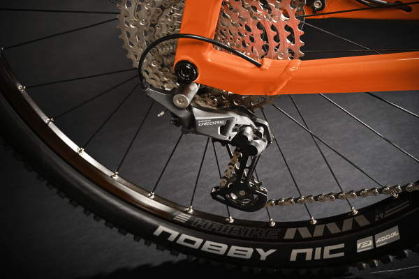 HAI_MY23_ALLTRACK_6_275_papaya_titan_Det_14 HAI_MY23_ALLTRACK_6_275_papaya_titan_Det_14