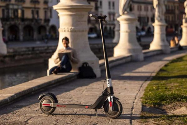 4BFE0DA6-1710-419E-82A7-DA145B67F84F 4BFE0DA6-1710-419E-82A7-DA145B67F84F